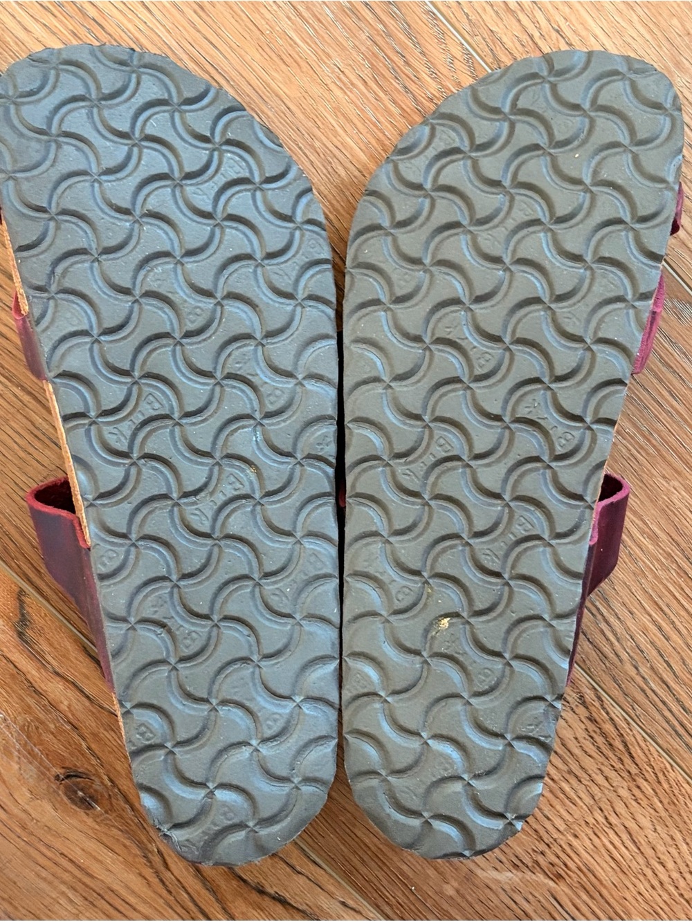Birkenstock Oiled Leather Mayari Sandals in Zinfandel - Picture 4 of 6